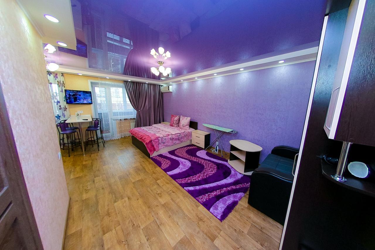 Apartlux On Slavskogo 26 View River Öskemen Bagian luar foto
